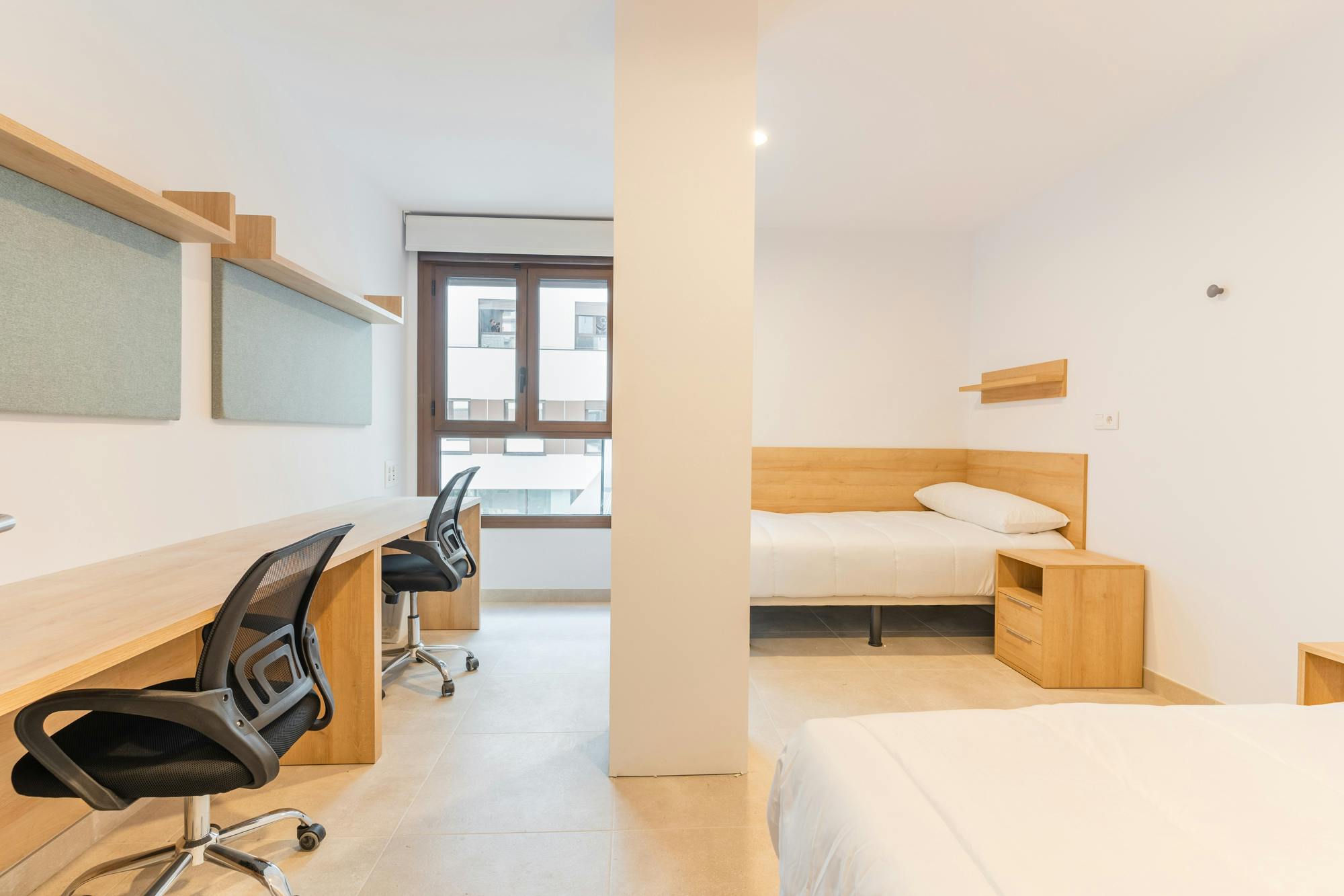 Shared room for rent for €778 per month in Valencia, Avinguda del Port