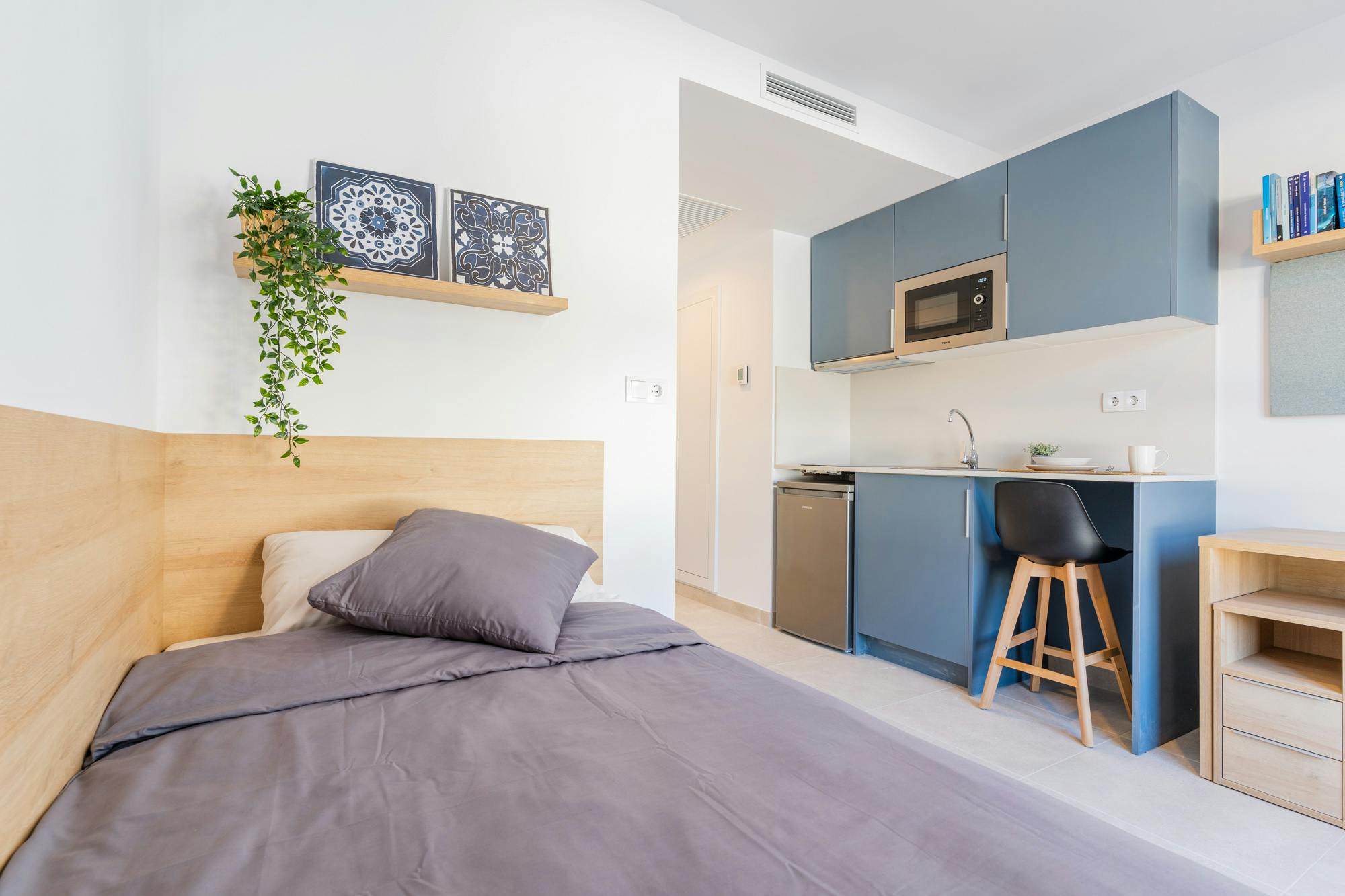 Studio à louer pour 1 157 €/mois à Valencia, Avinguda del Port