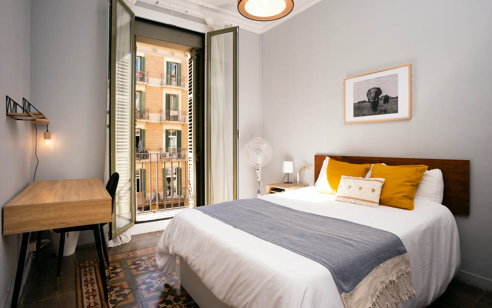 Carrer de Balmes, Barcelona preview