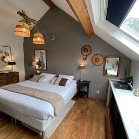 Habitación privada for rent for 680 € per month in Dilbeek, Steenpoel