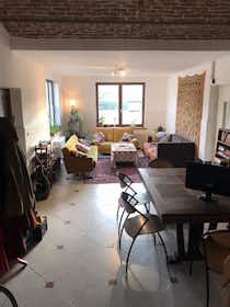 Отдельная комната сдается в аренду за 400 € в месяц в Anderlecht, Rue des Betteraves