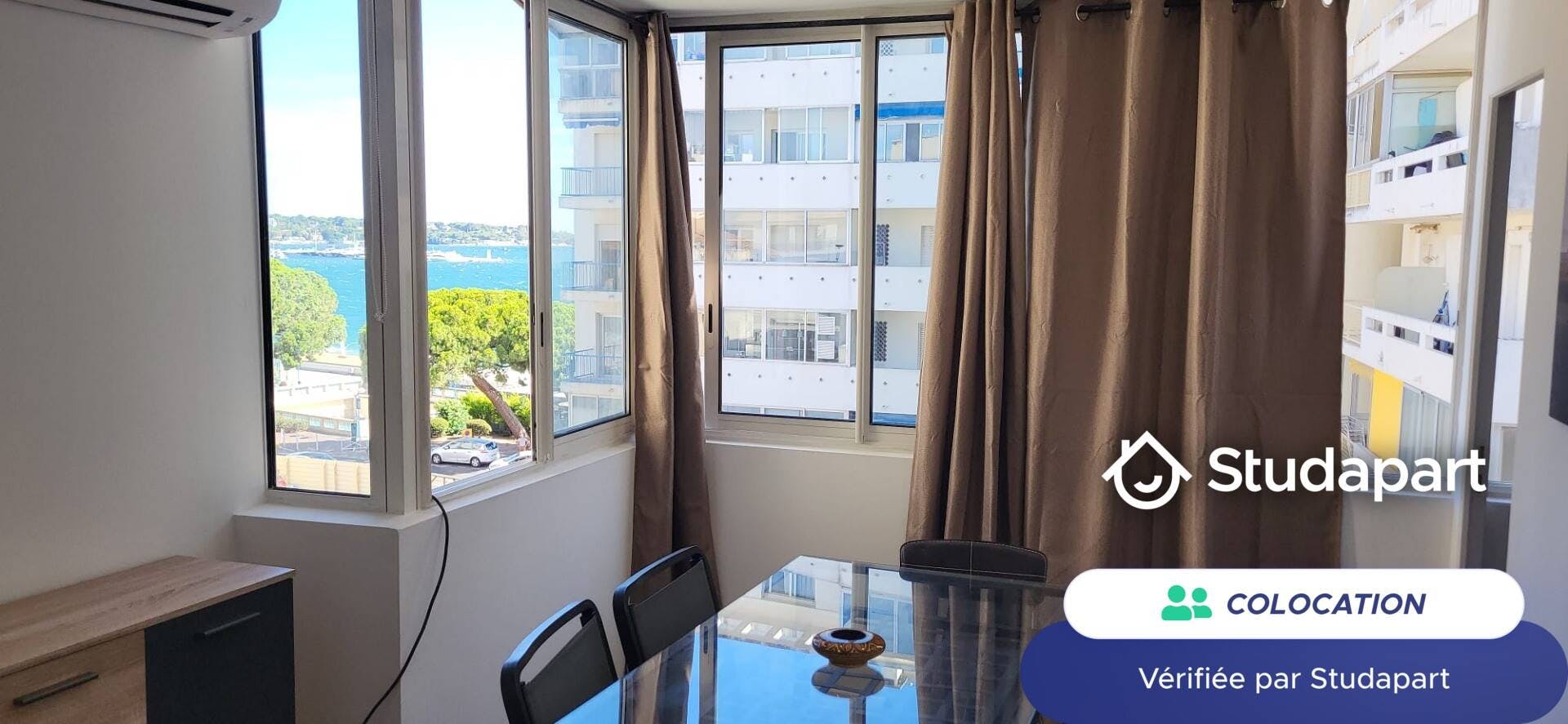 Private room for rent for €550 per month in Antibes, Avenue Louis Gallet