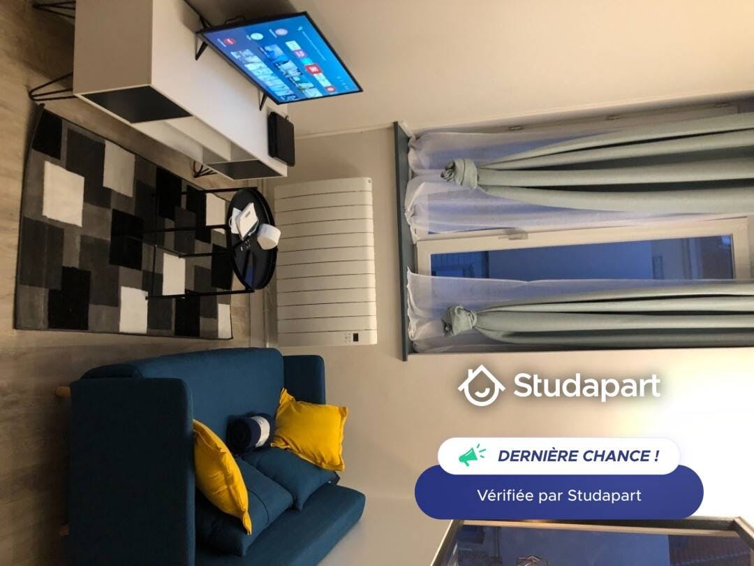 Apartment for rent for €540 per month in Douai, Rue d'Esquerchin