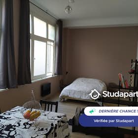 Apartament de închiriat pentru 570 EUR pe lună în Tourcoing, Rue de Turenne