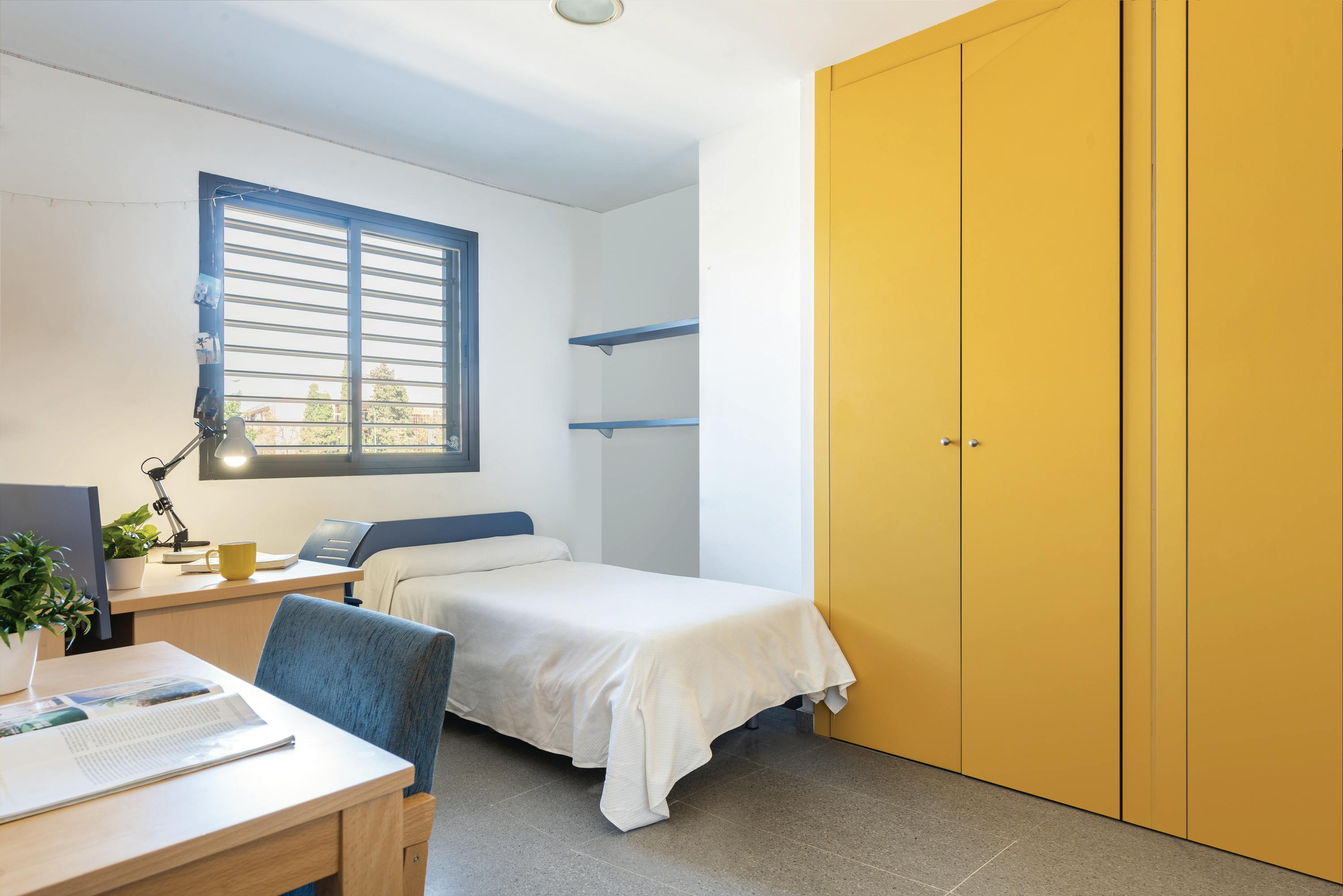 Pokój współdzielony do wynajęcia za 557 € miesięcznie w mieście Sevilla, Carretera Su Eminencia