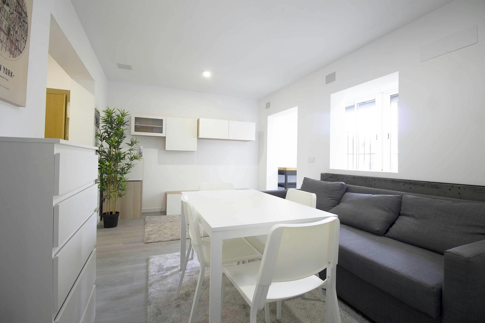 Apartament de închiriat pentru 1.400 EUR pe lună în Madrid, Calle de Abella