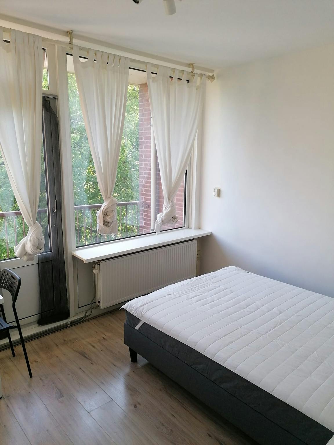 Valkhof, Amsterdam preview