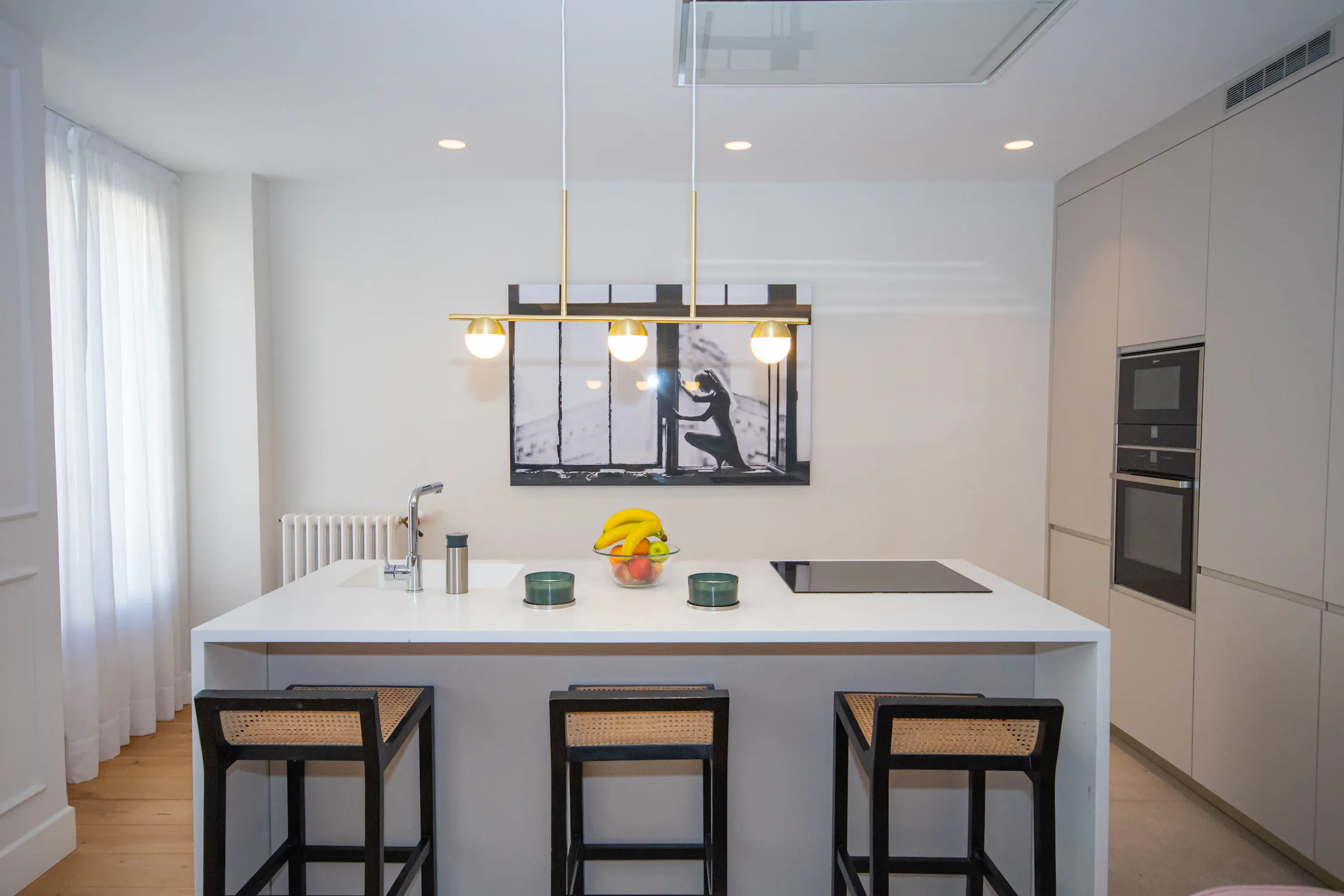 3-Bedroom Apartment in Calle de Alcalá, Madrid (1381455) ROOM 1