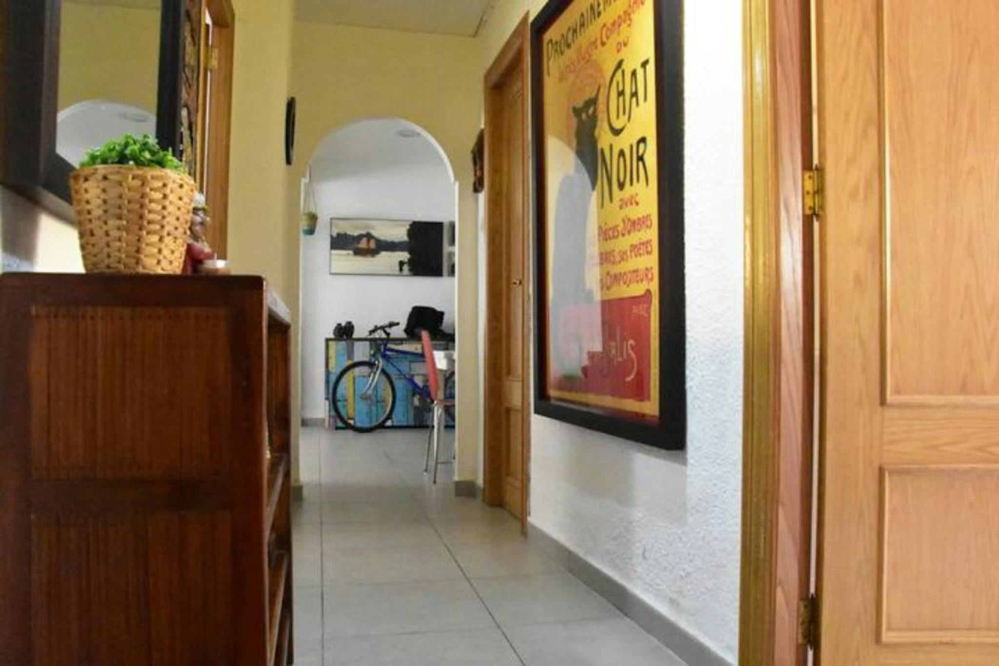 Carrer del Marí Albesa, Valencia preview