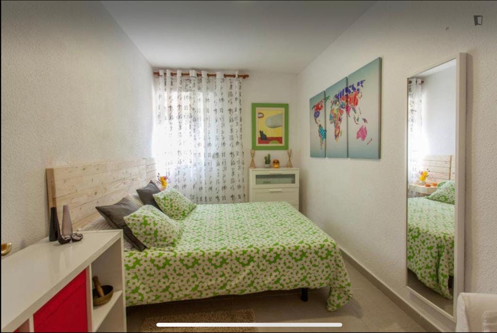 Carrer del Marí Albesa, Valencia preview