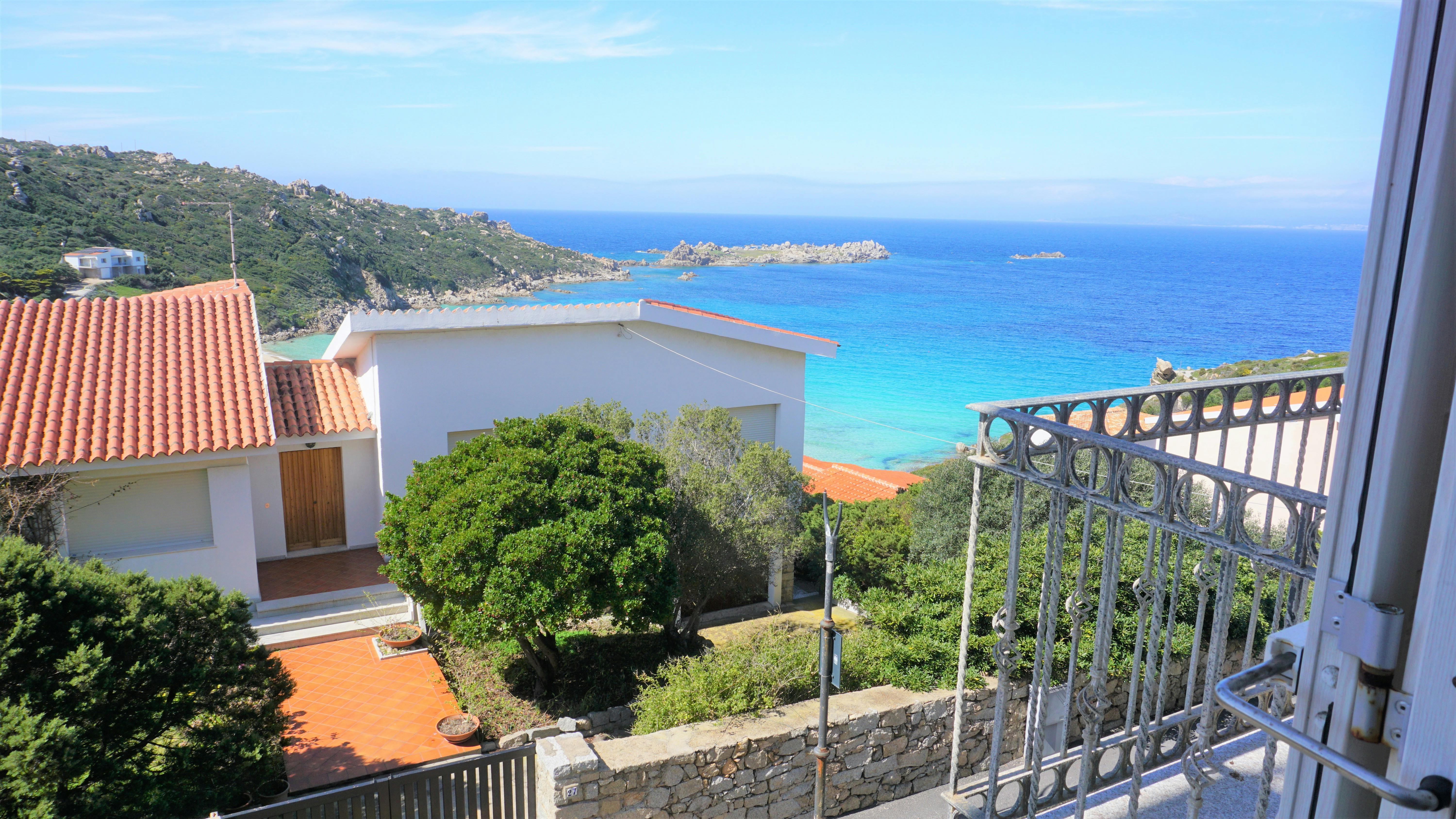 Appartamento in affitto a 7095 € al mese a Santa Teresa Gallura, Via Sonnino