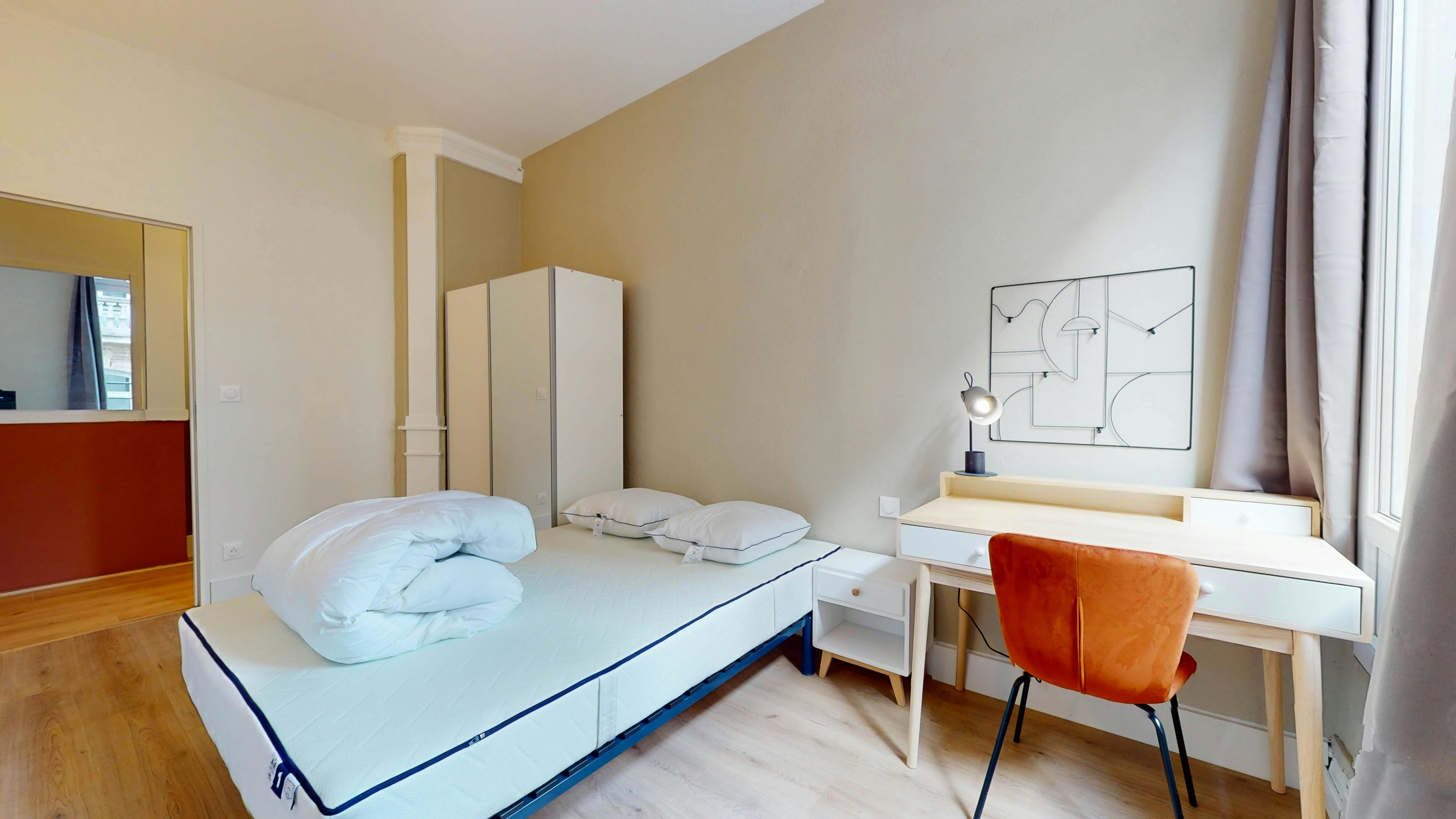 Private room in Rue de Verdun, Montpellier (1381806) room image 10
