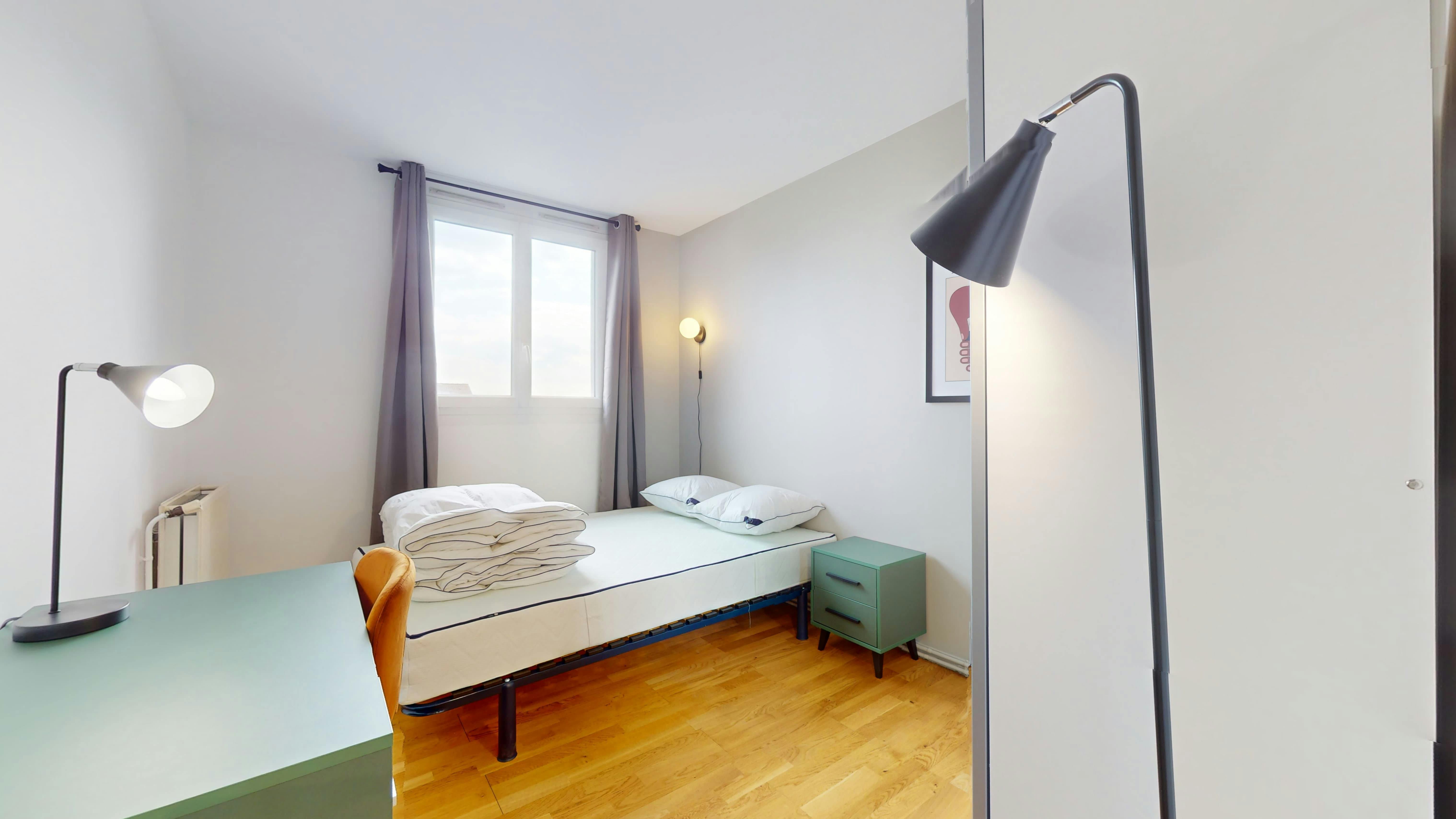 Single room Gennevilliers, 9m² — photo 12