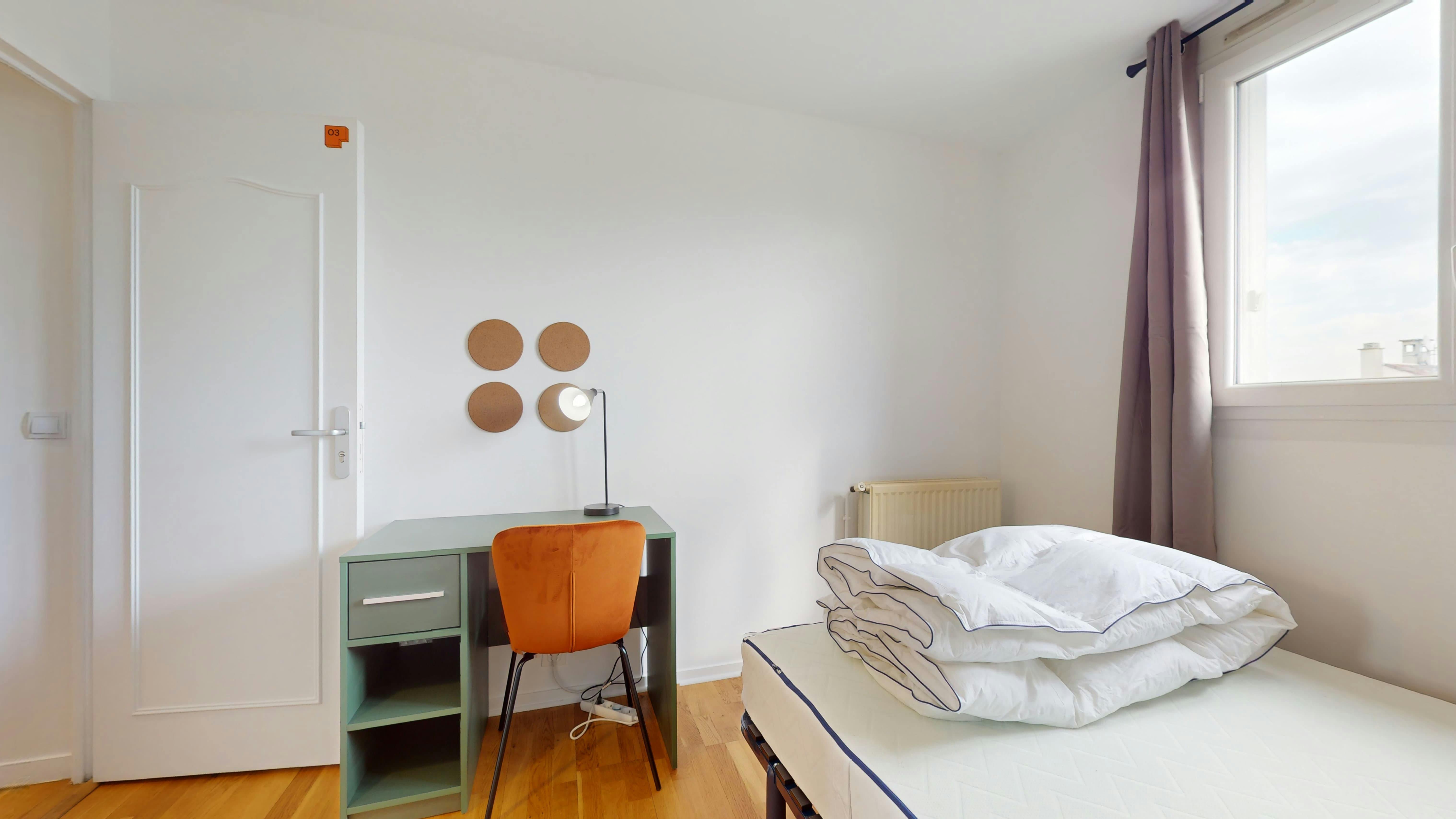 Single room Gennevilliers, 9m² — photo 18
