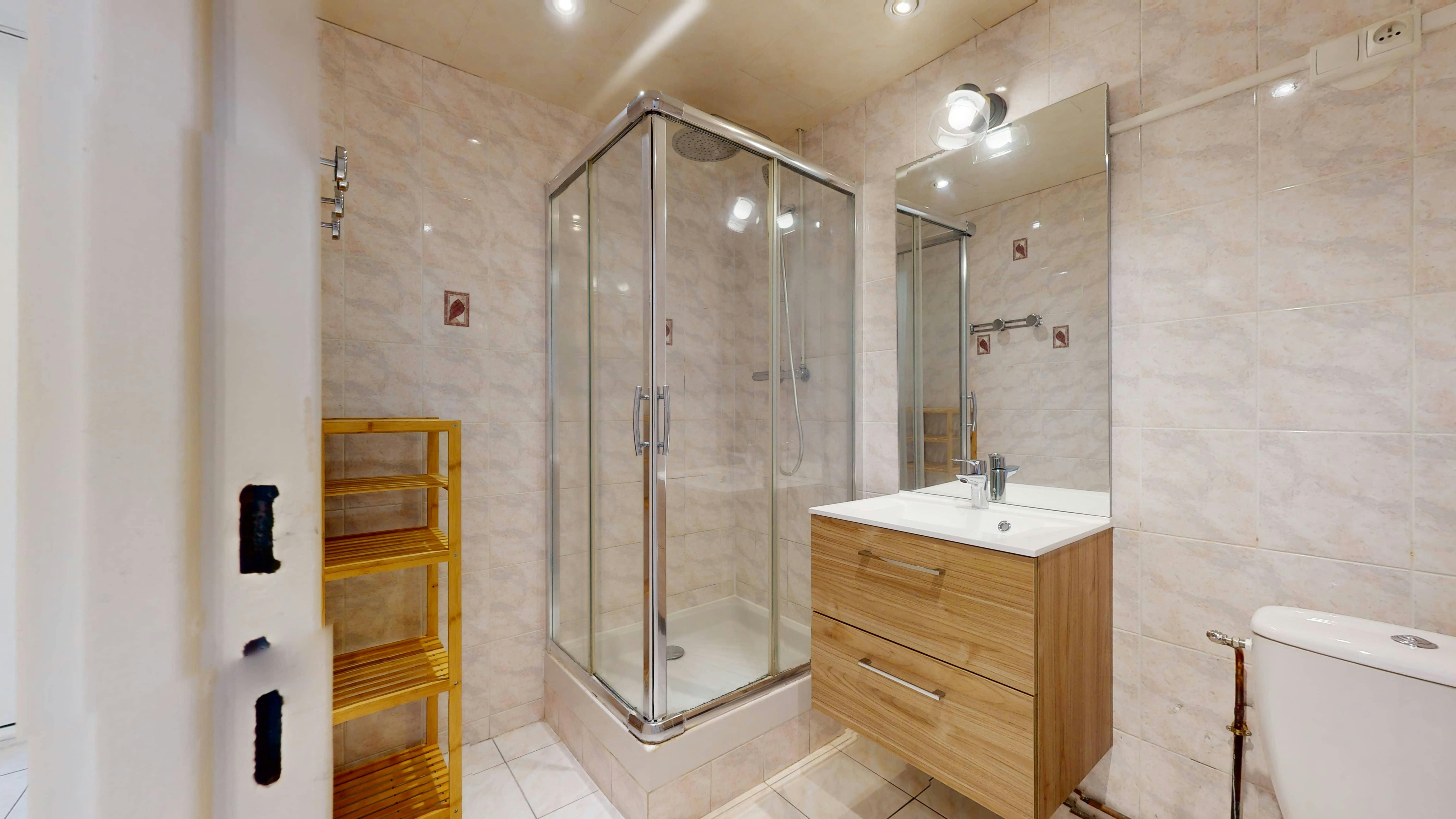 Apartment Créteil, 1 bed, 10m² — photo 21