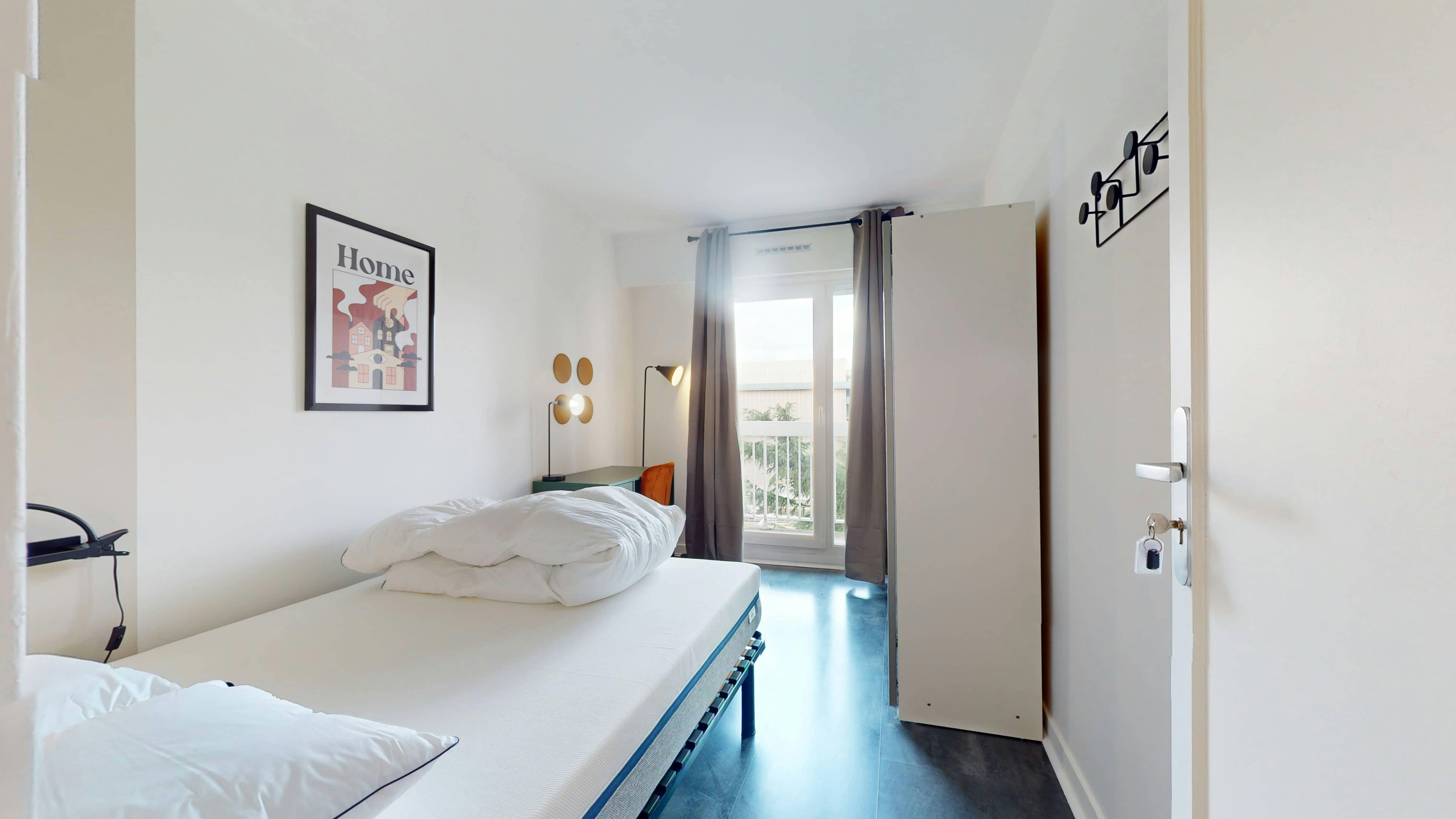 Apartment Créteil, 1 bed, 10m² — photo 2