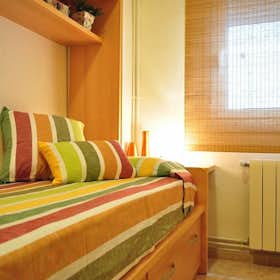 Private room for rent for €515 per month in Barcelona, Carrer de l'Encarnació