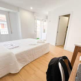 Private room for rent for €800 per month in Segovia, Calle Blanca de Silos