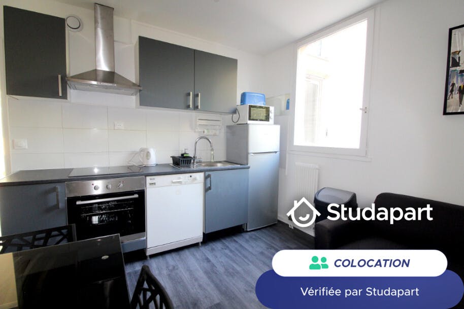 Private room for rent for €525 per month in Cergy, Rue des Linandes Oranges