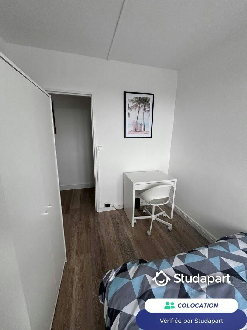Private room for rent on Boulevard Robert Schuman, Nantes - Plus