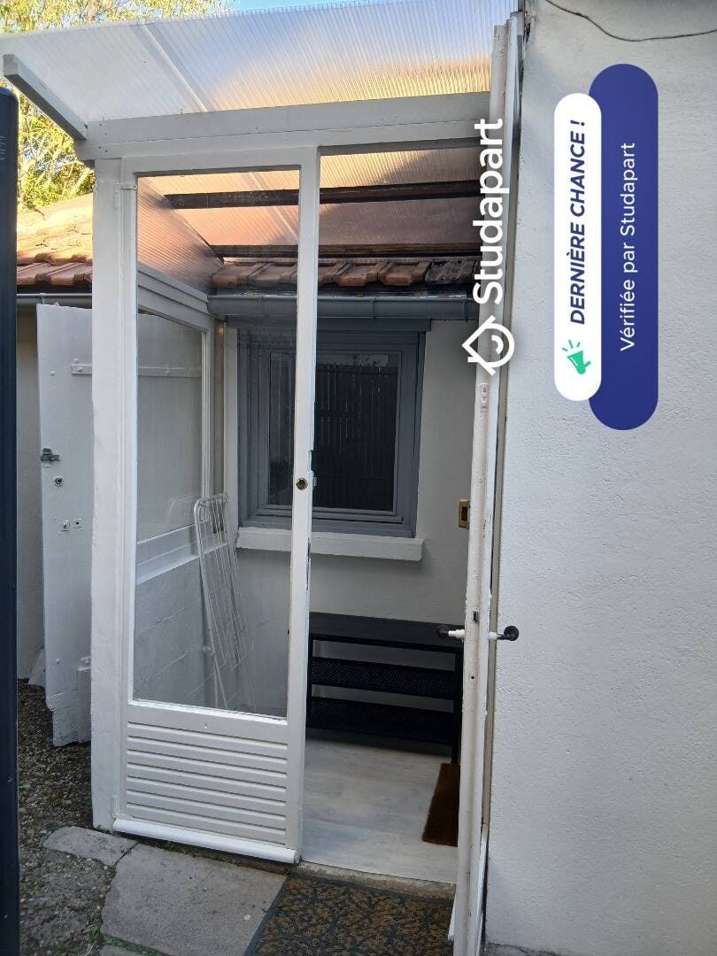 Mieszkanie do wynajęcia za 540 € miesięcznie w mieście Dijon, Rue de Serrigny