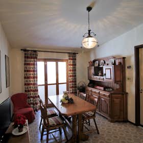 Квартира сдается в аренду за 2 037 € в месяц в Limone Piemonte, Corso Nizza