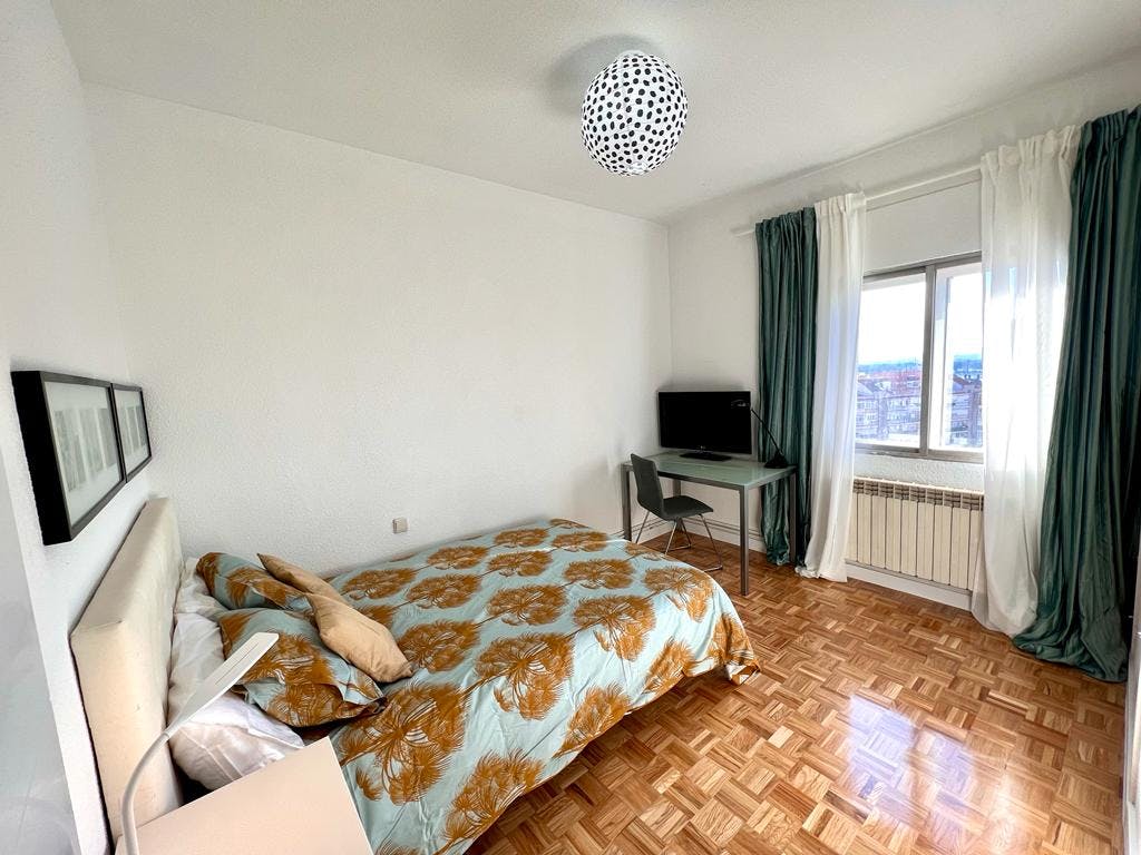 Calle de Menasalbas, Madrid Madrid