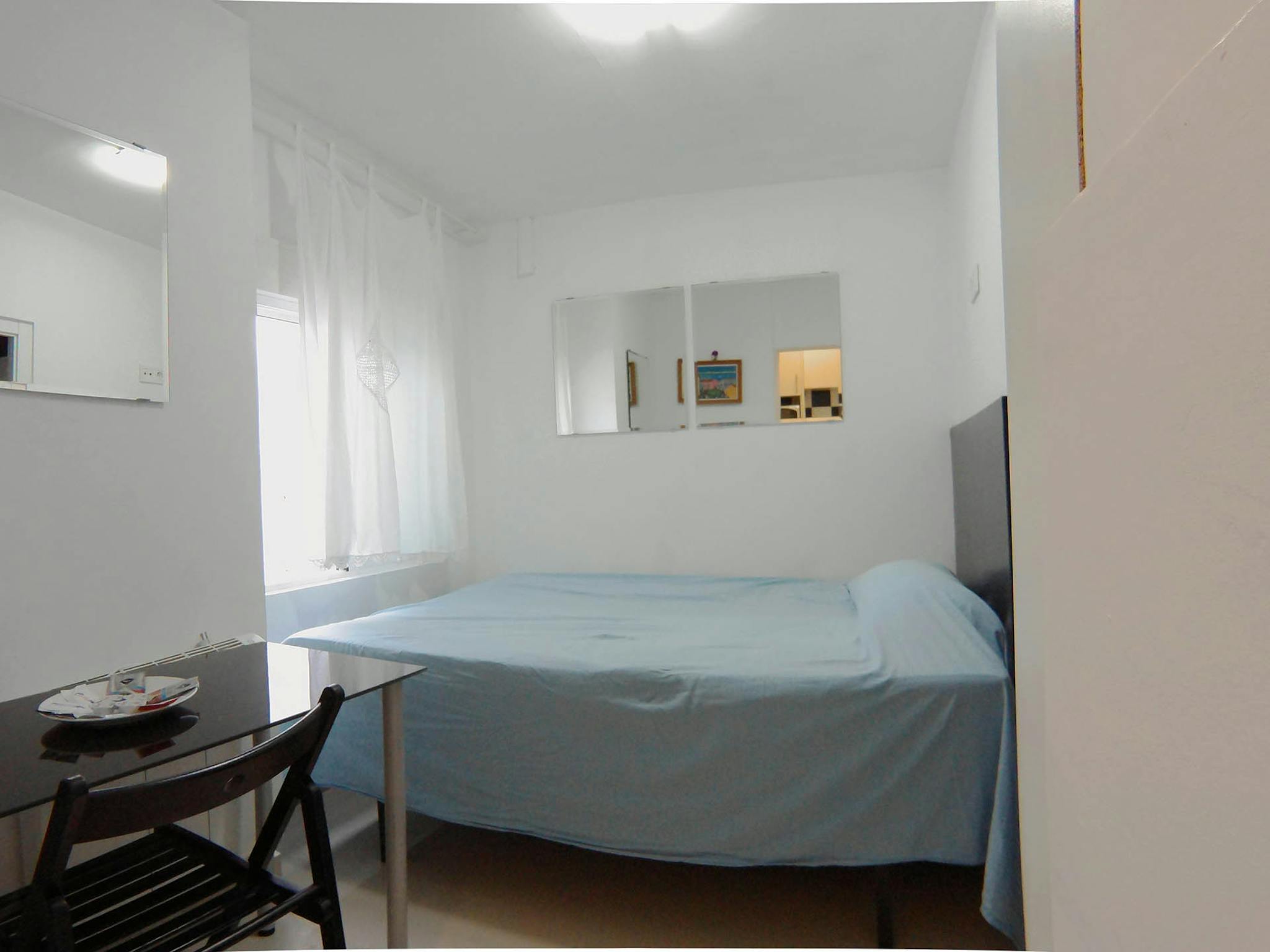 Calle de los Leñeros, Madrid preview