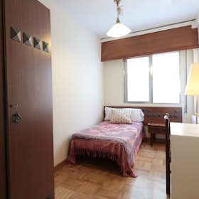 Private room for rent for €470 per month in Madrid, Calle de Palencia