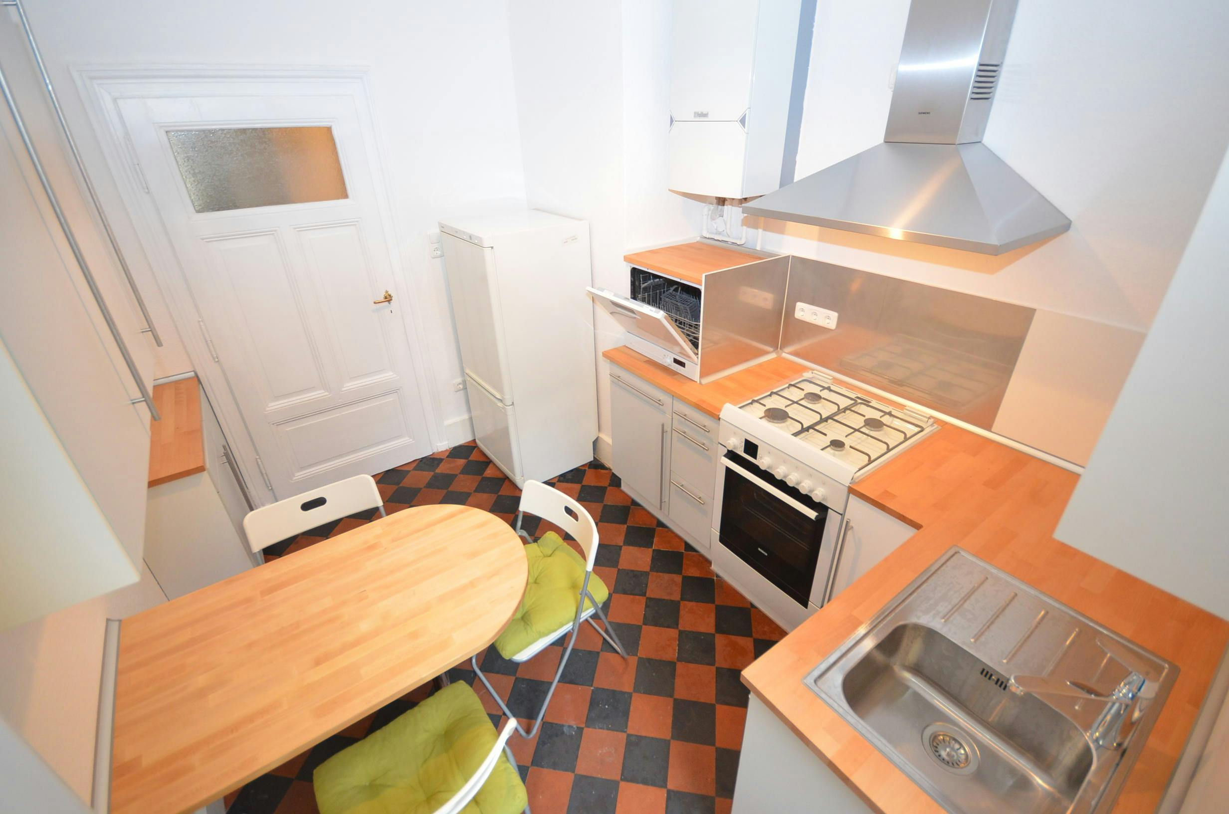 preview gallery tile