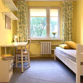 Private room for rent for PLN 1,386 per month in Wrocław, ulica Piękna