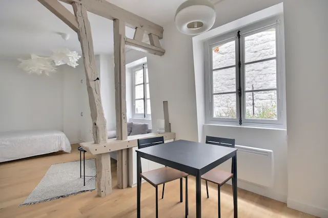 1-Bedroom Apartment in Rue Saint-Honoré, Paris (1384209) room image 2