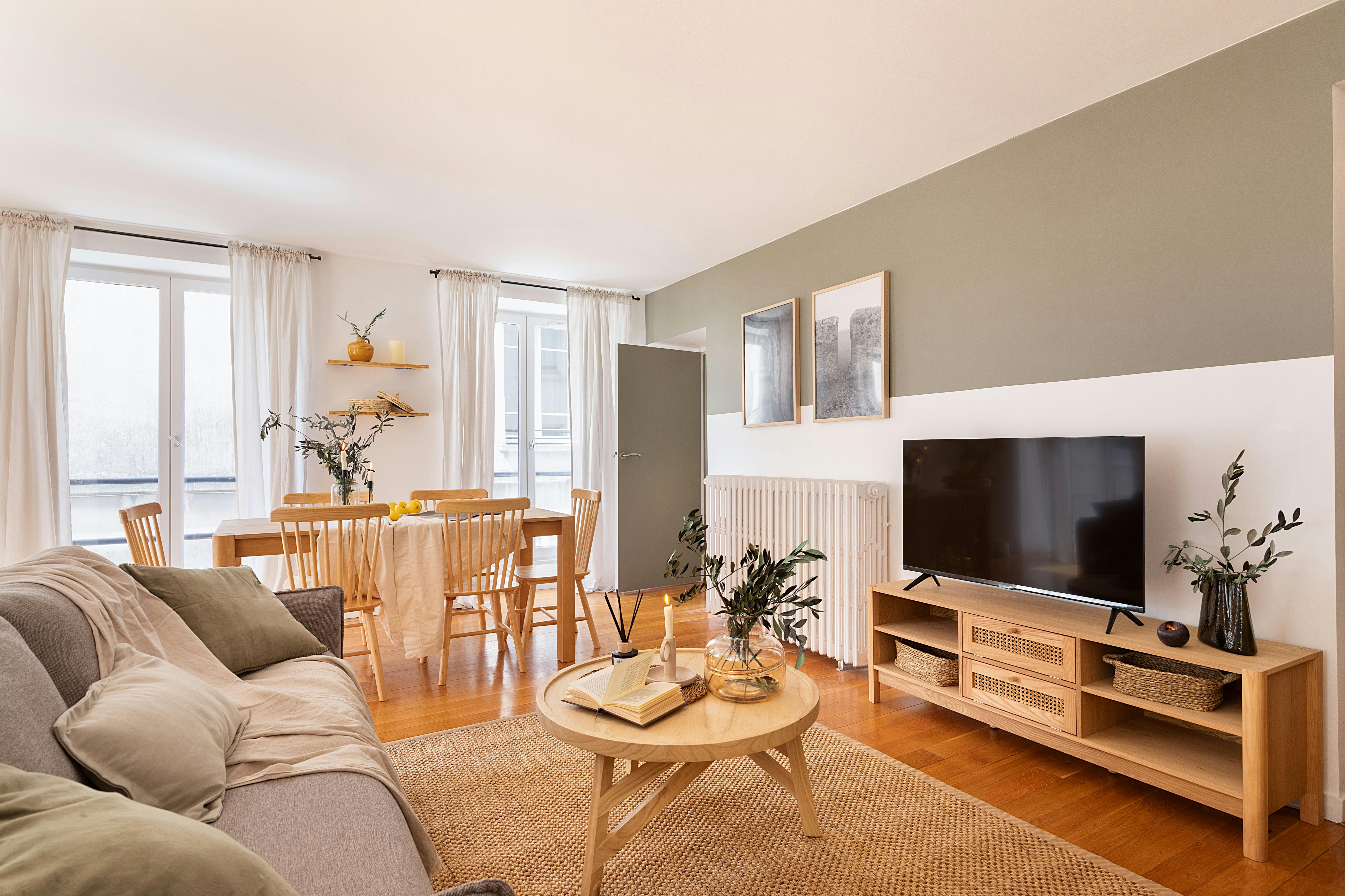 Apartment for rent for €4,902 per month in Paris, Boulevard de Bonne Nouvelle