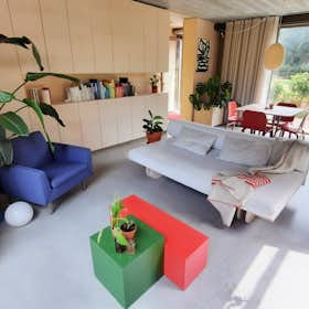 Appartement for rent for € 1.899 per month in Utrecht, Meester J.M.M. Hamersplantsoen