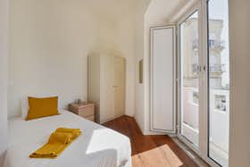 Appartement à louer pour 500 €/mois à Lisbon, Rua de David Lopes