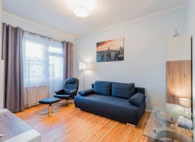 Wohnung zu mieten für 1.620 € pro Monat in Berlin, Sundgauer Straße