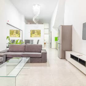 Квартира сдается в аренду за 5 000 € в месяц в Las Palmas de Gran Canaria, Calle Tauro