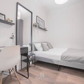 Private room for rent for €650 per month in Barcelona, Carrer de Calàbria
