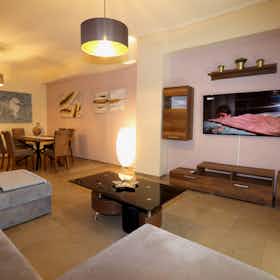 Apartment for rent for €1,500 per month in Piraeus, Fragkiadon