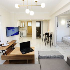 Apartment for rent for €1,200 per month in Piraeus, Neosoikon