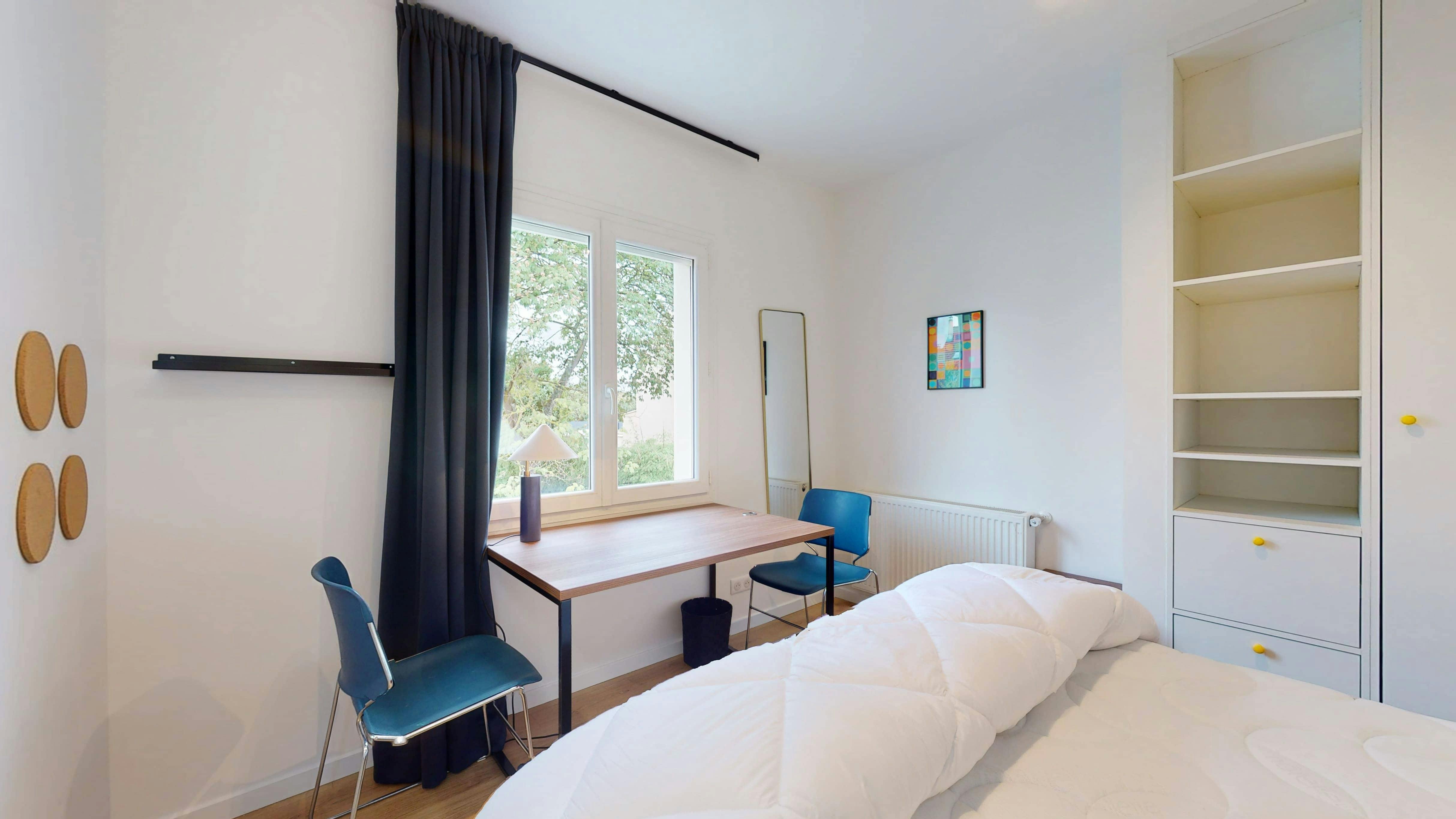 Single room Nanterre, 16m² — photo 38