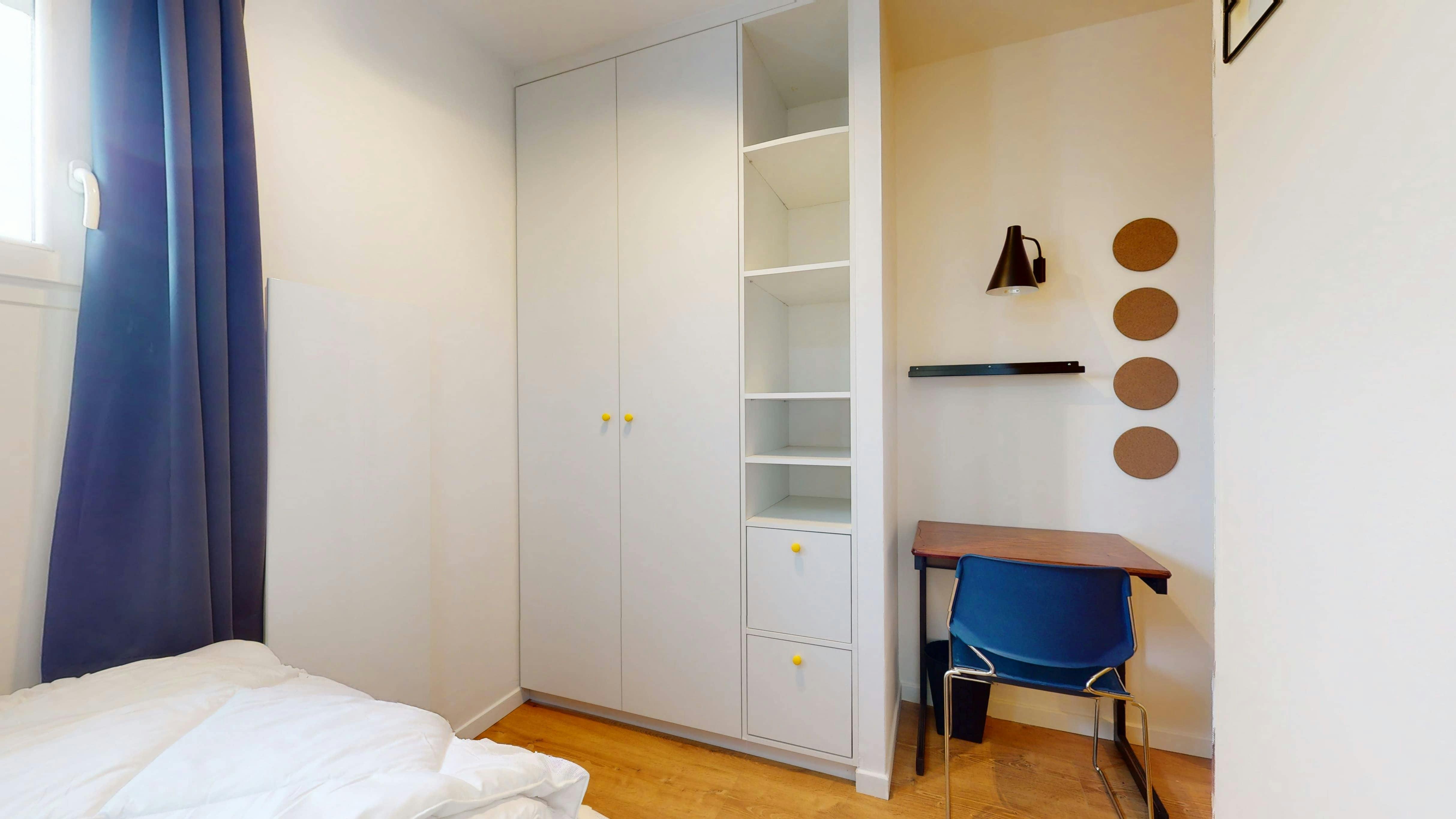 Apartment Nanterre, 247m² — photo 348