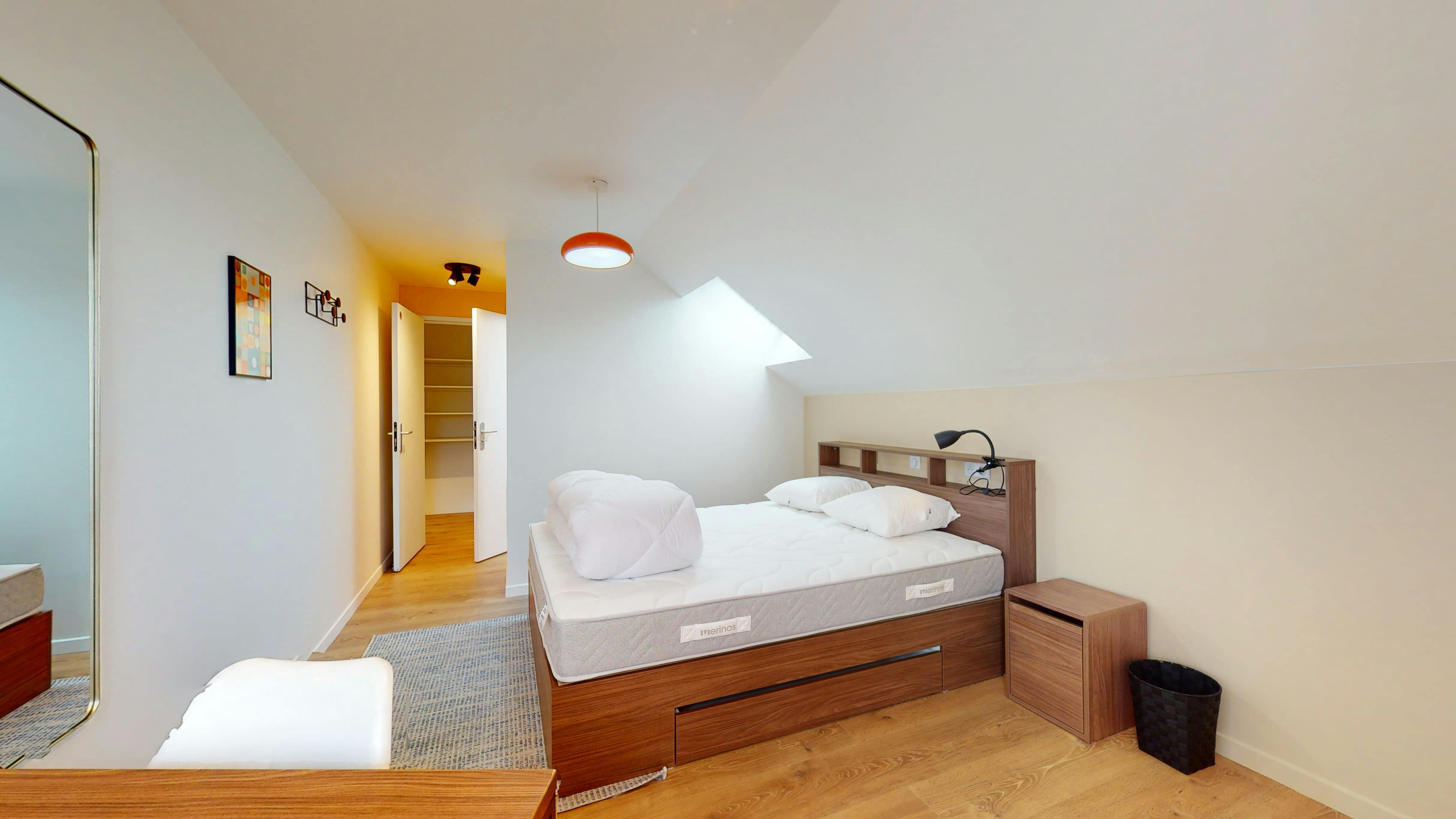 Single room Nanterre, 13m² — photo 277