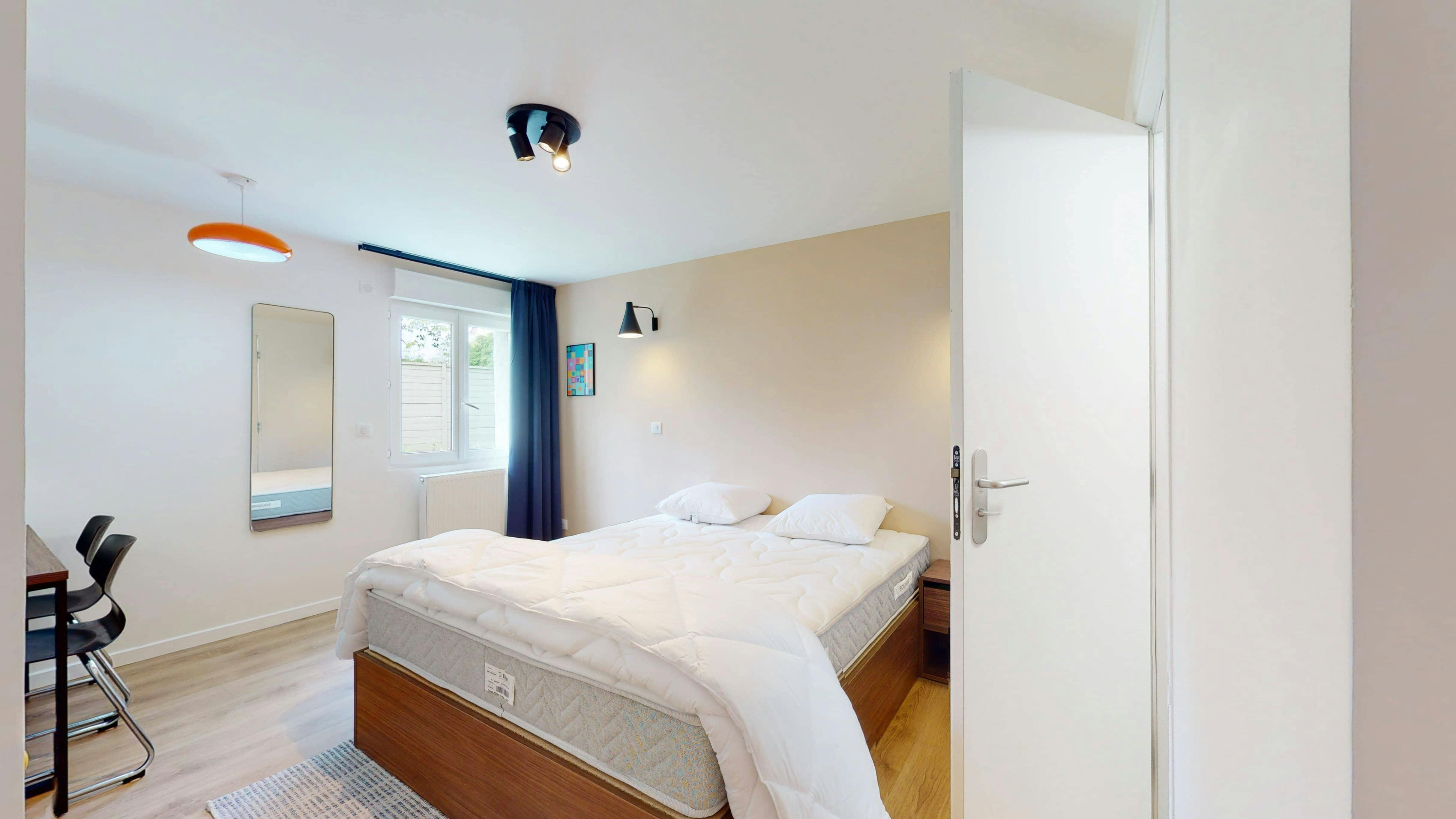 Single room Nanterre, 17m² — photo 447