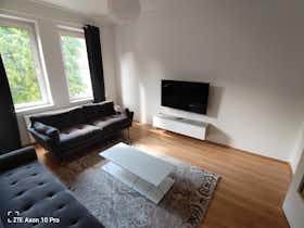 Appartement te huur voor € 1.590 per maand in Essen, Gervinusstraße