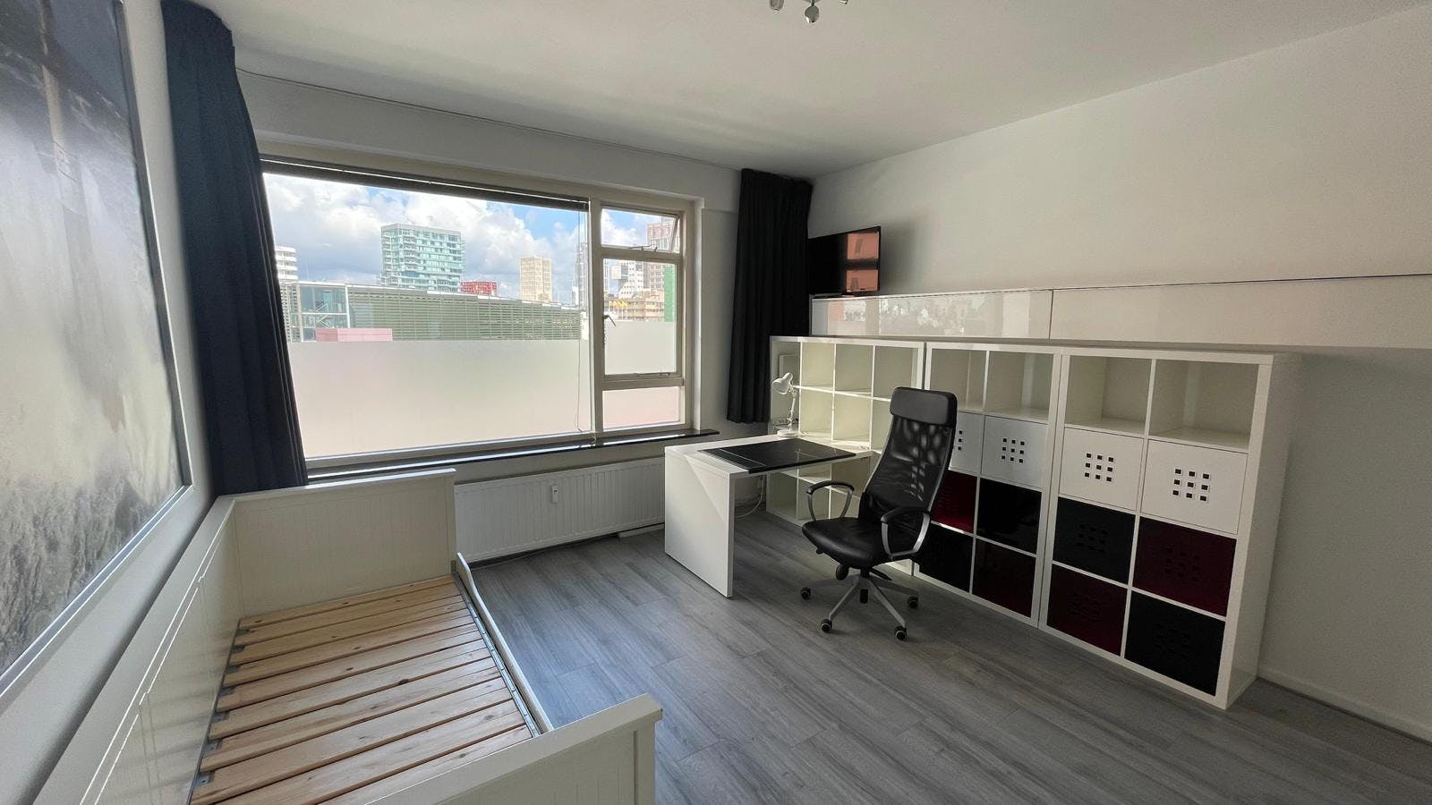 preview gallery tile