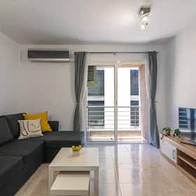 Lägenhet att hyra för 3 000 € i månaden i Santa Cruz de Tenerife, Calle Carmen Monteverde