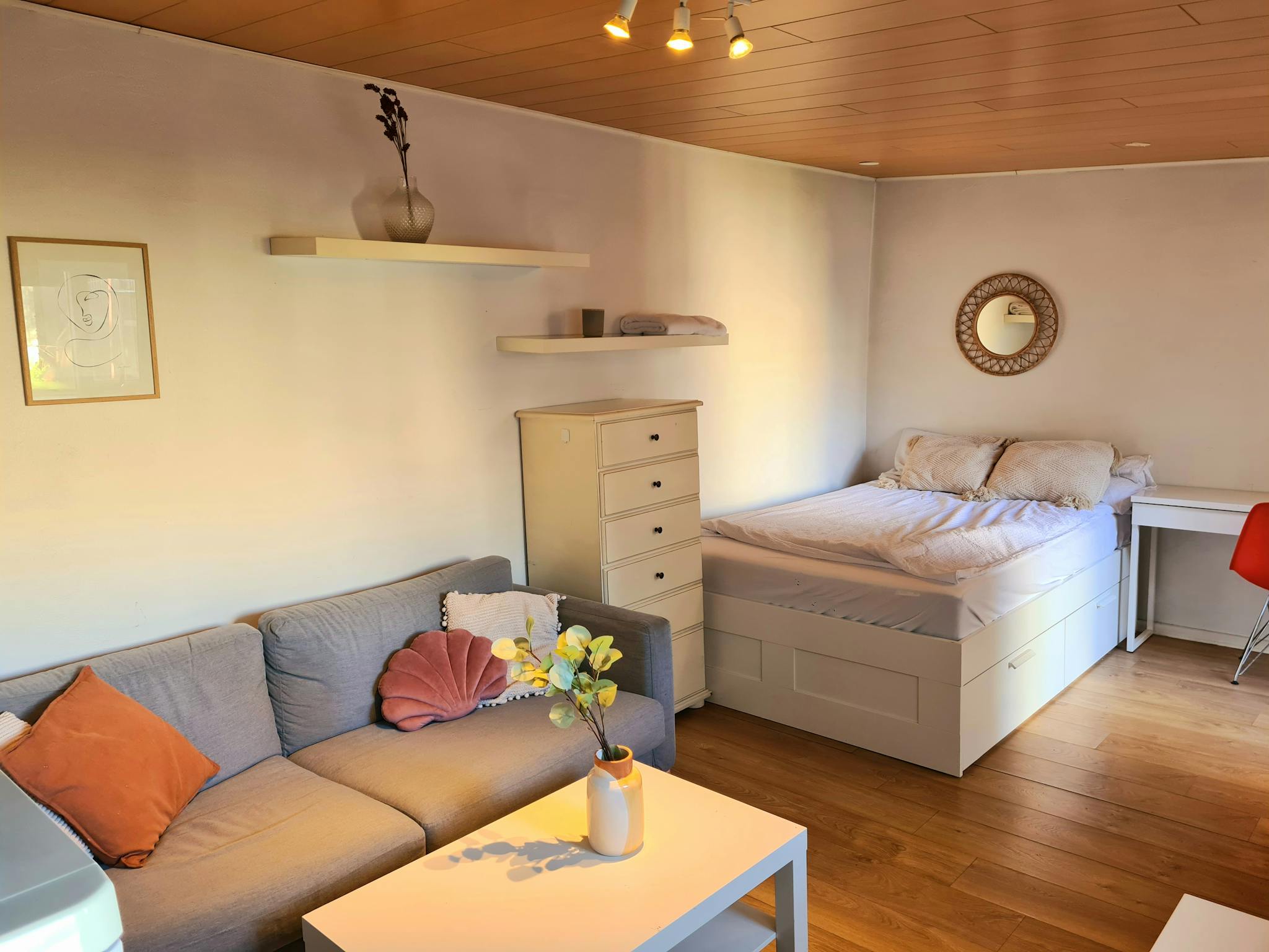 Starhagi, Reykjavík preview