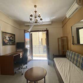 Appartement à louer pour 650 €/mois à Thessaloníki, Kleious