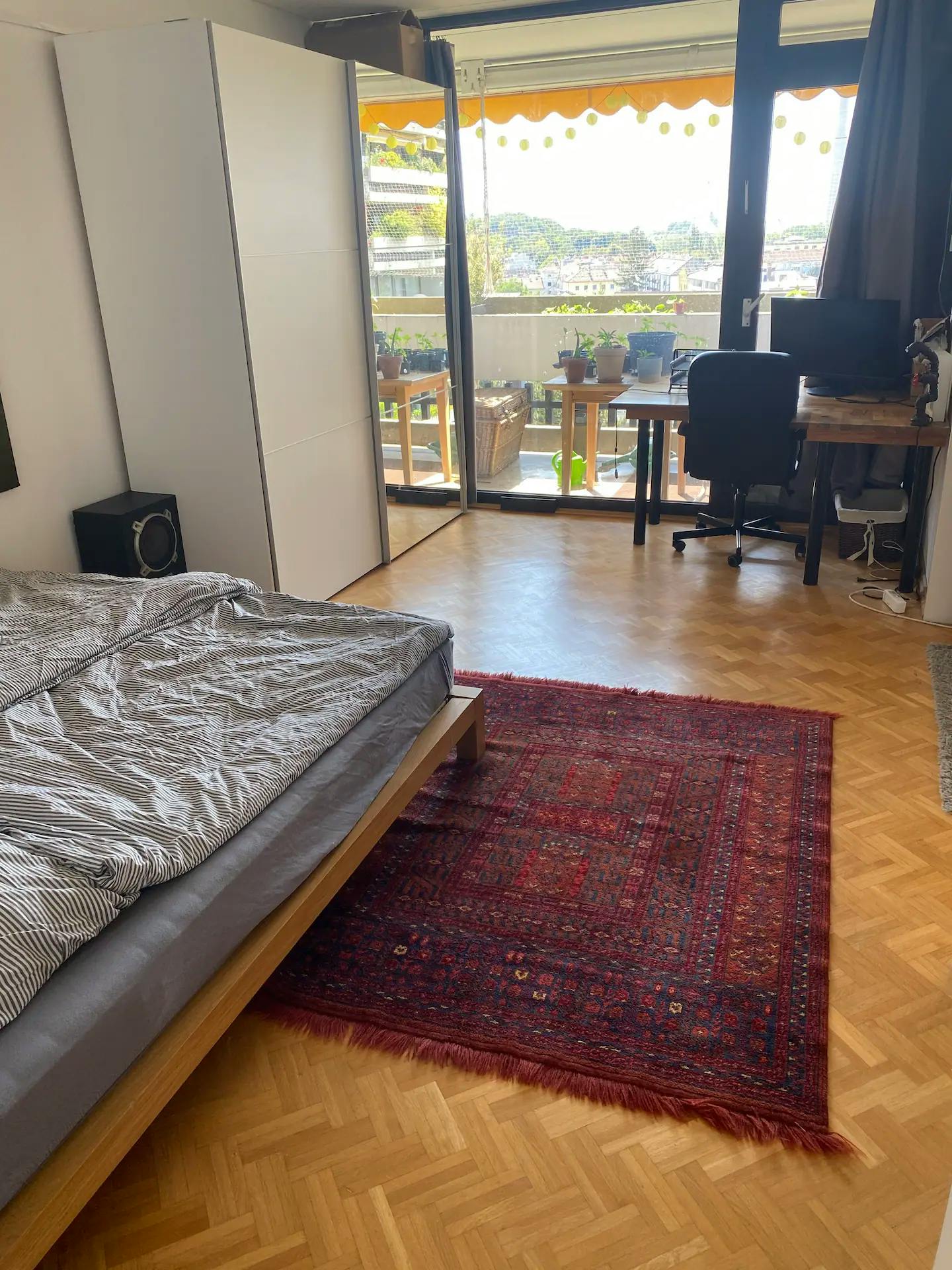 preview gallery tile